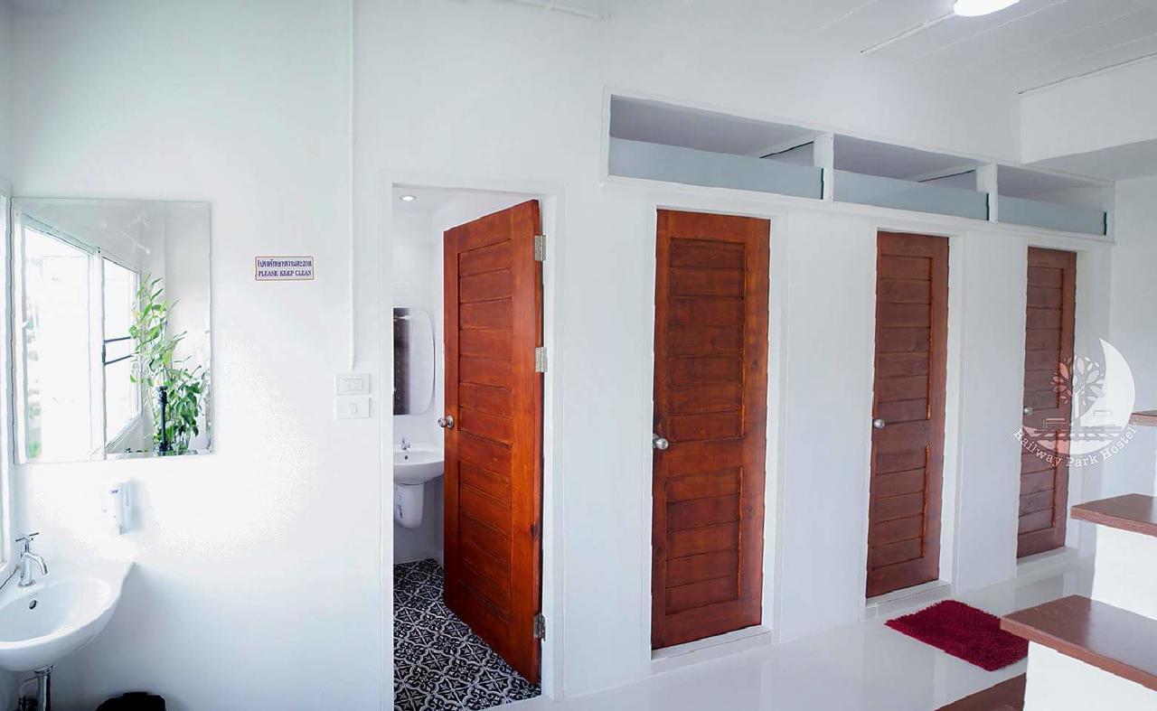 Railway Park Hostel Chiang Mai Dış mekan fotoğraf